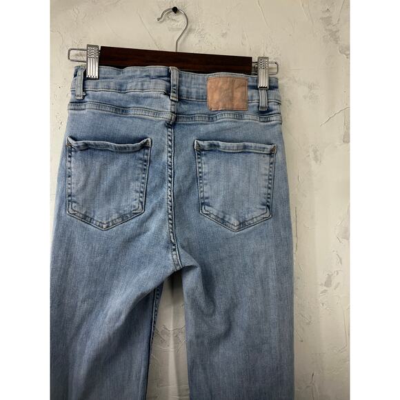 ZARA Jeans Boot Cut Leg Light Wash Women's Size 2 - Picture 5 of 8